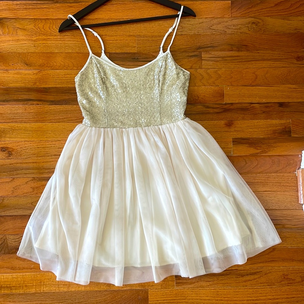Abercrombie&Fitch Sequin & Tulle dress Ivory, size M